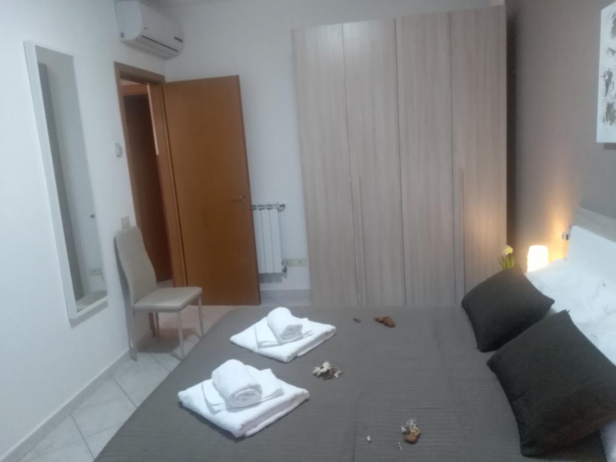 Perla Del Mare Affittacamere Campofelice Di Roccella Zewnętrze zdjęcie