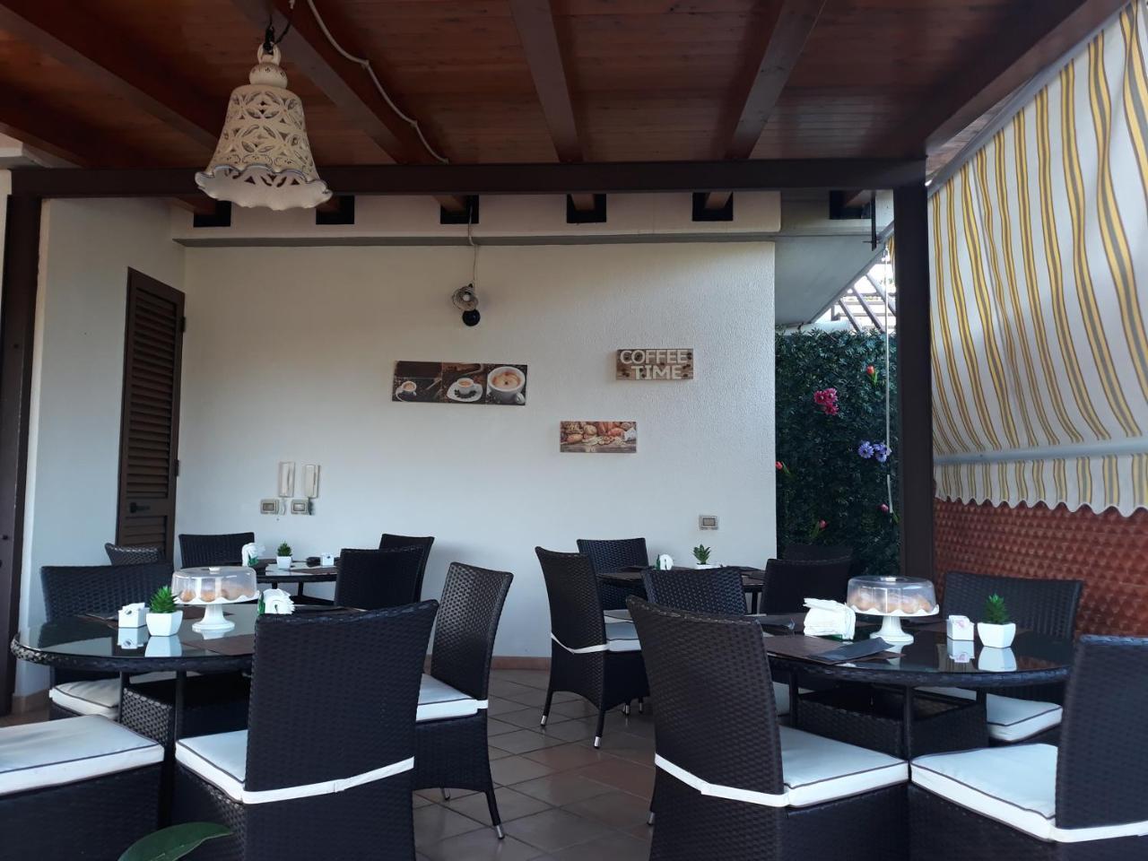 Perla Del Mare Affittacamere Campofelice Di Roccella Zewnętrze zdjęcie